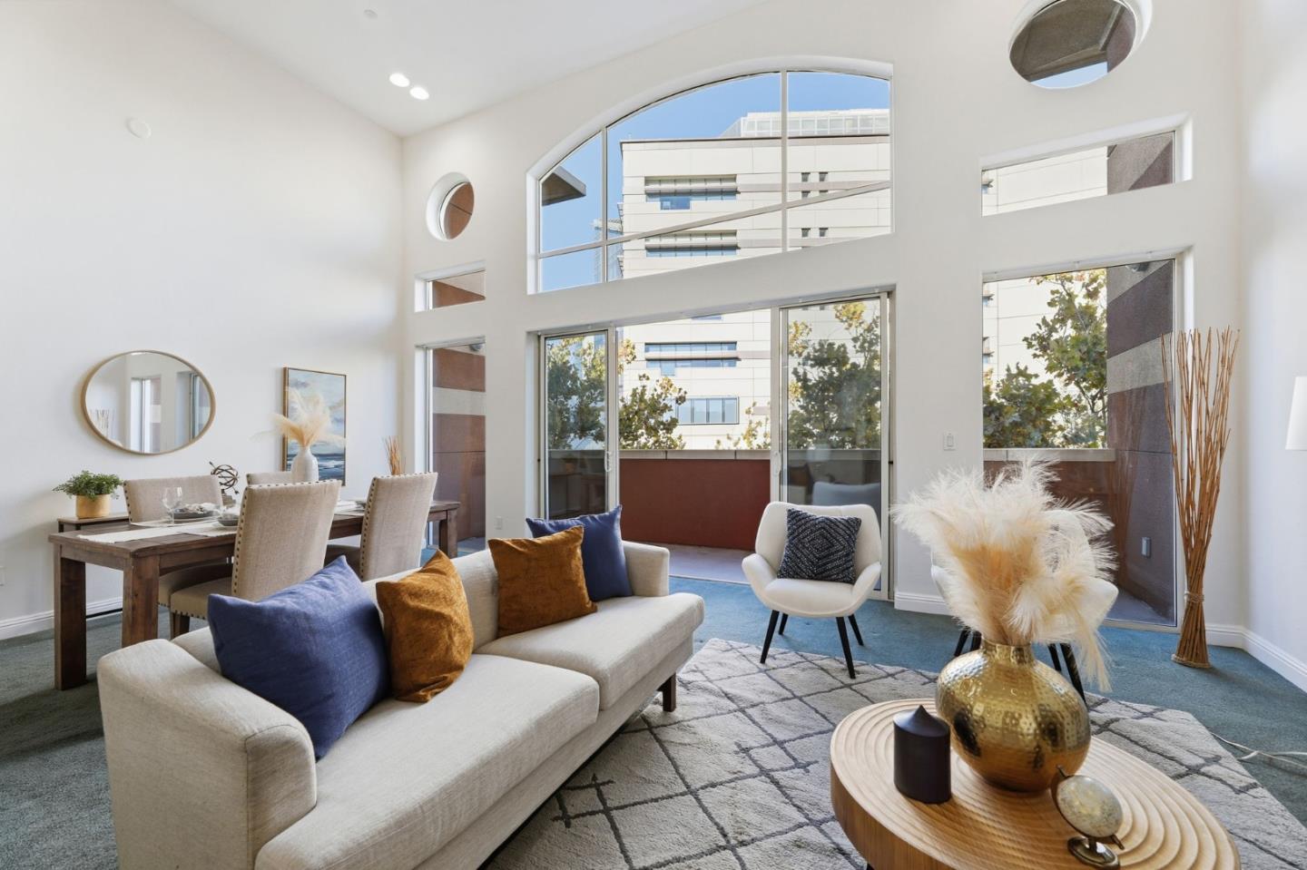 Detail Gallery Image 5 of 45 For 130 E San Fernando St #24,  San Jose,  CA 95112 - 2 Beds | 2 Baths