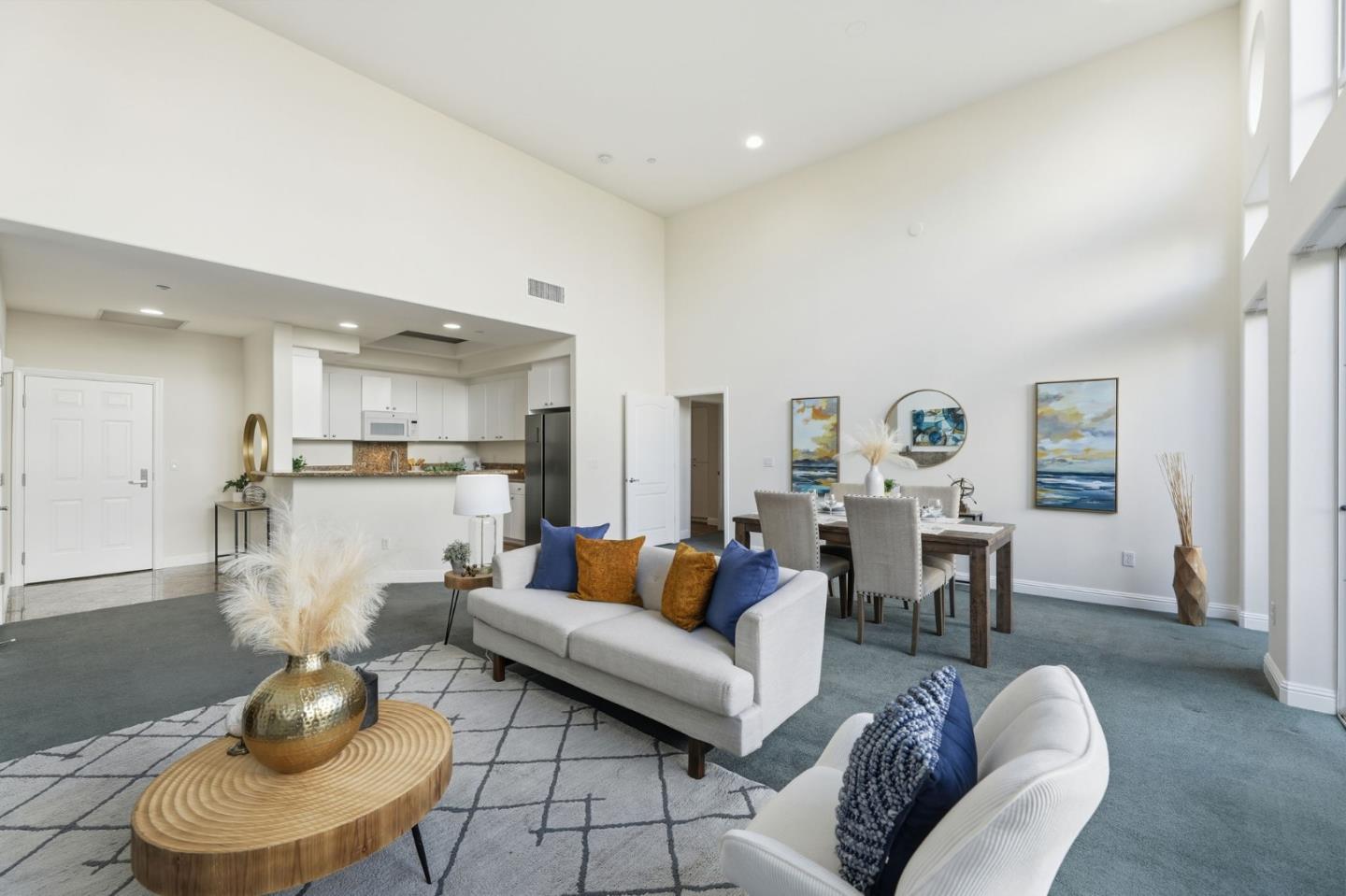 Detail Gallery Image 8 of 45 For 130 E San Fernando St #24,  San Jose,  CA 95112 - 2 Beds | 2 Baths