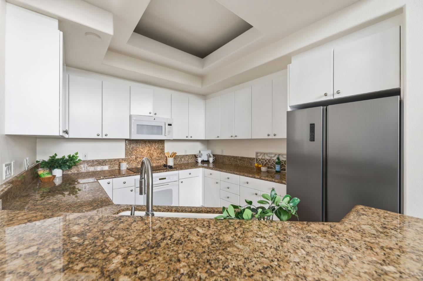 Detail Gallery Image 9 of 45 For 130 E San Fernando St #24,  San Jose,  CA 95112 - 2 Beds | 2 Baths