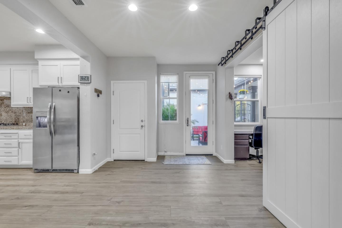 Detail Gallery Image 18 of 59 For 310 Ashlee Ave, Tracy,  CA 95391 - 4 Beds | 3/1 Baths