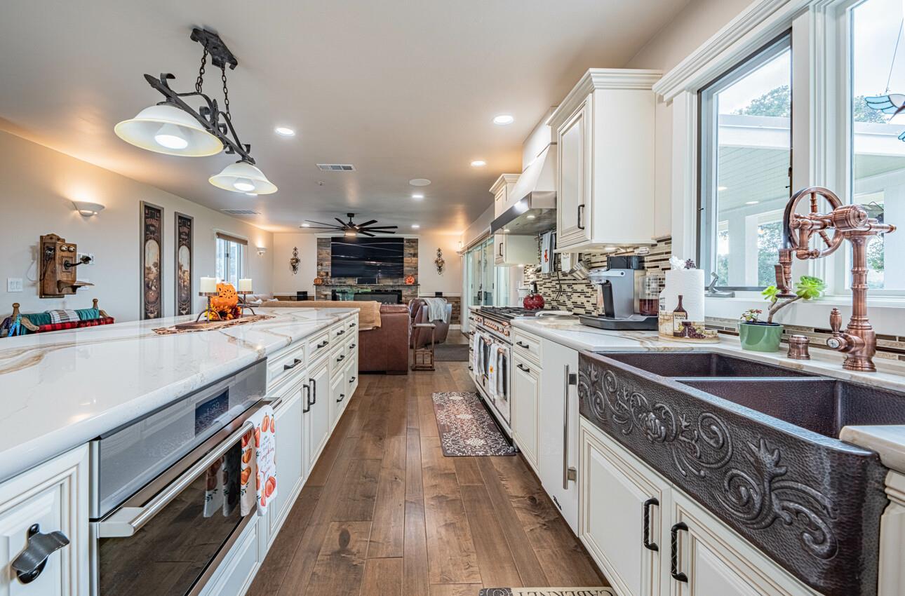 Detail Gallery Image 24 of 82 For 11394 Saddle Rd, Monterey,  CA 93940 - 4 Beds | 3/1 Baths