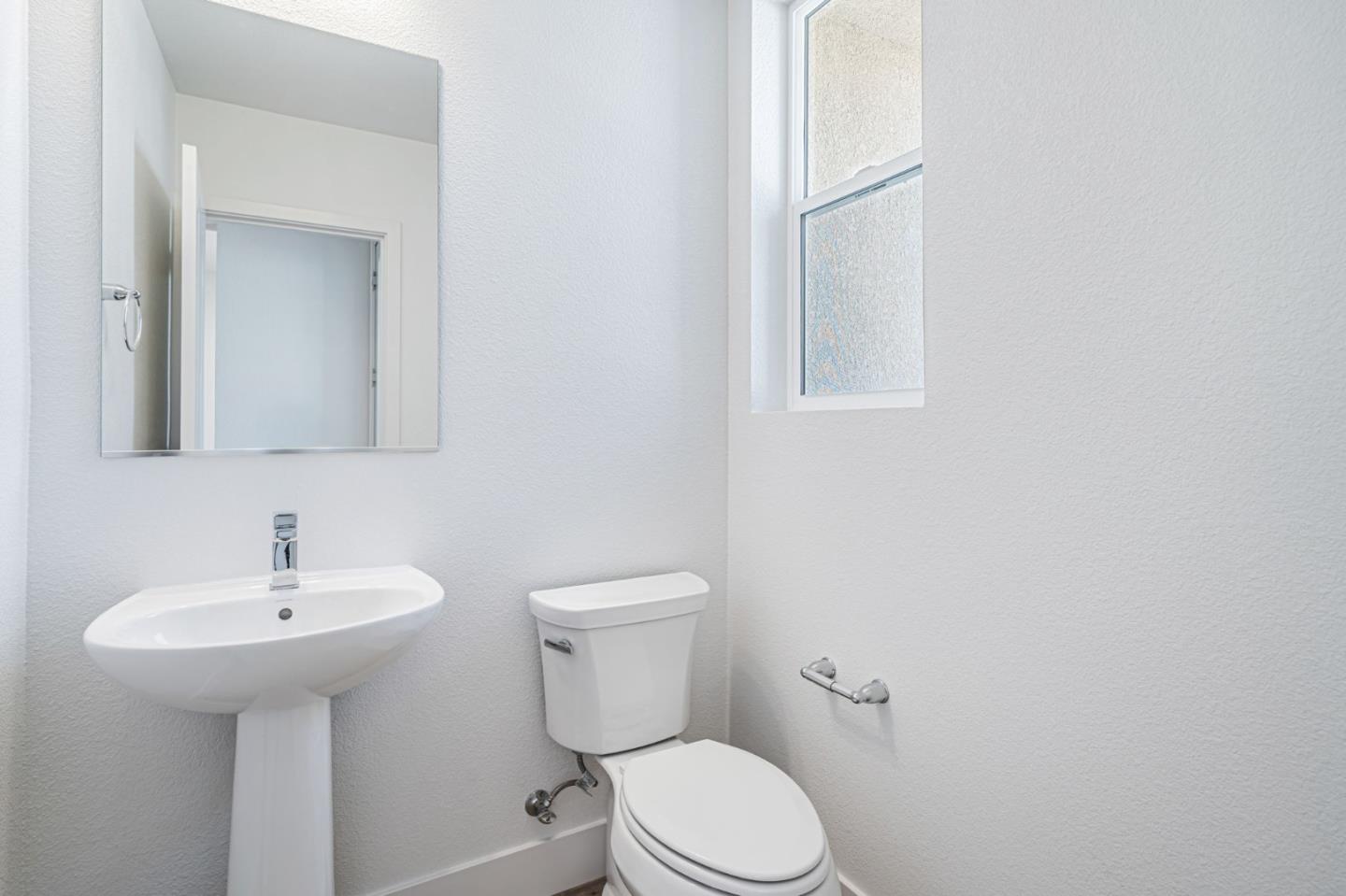 Detail Gallery Image 14 of 21 For 3108 Seashell Ter, San Ramon,  CA 94583 - 3 Beds | 3/1 Baths