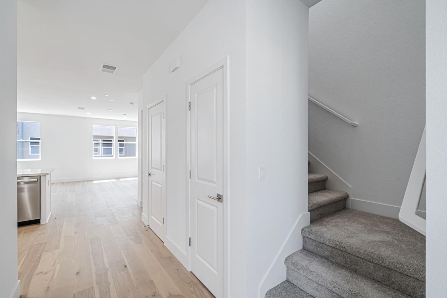 Detail Gallery Image 6 of 21 For 3108 Seashell Ter, San Ramon,  CA 94583 - 3 Beds | 3/1 Baths