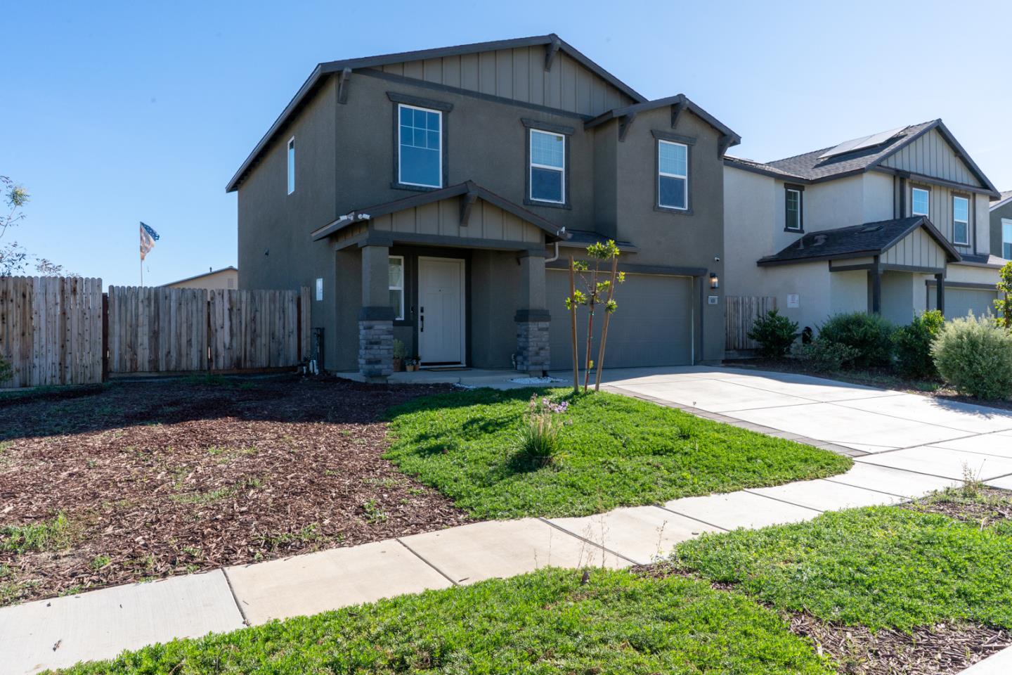 Detail Gallery Image 2 of 30 For 408 Rice Way, Los Banos,  CA 93635 - 3 Beds | 2/1 Baths