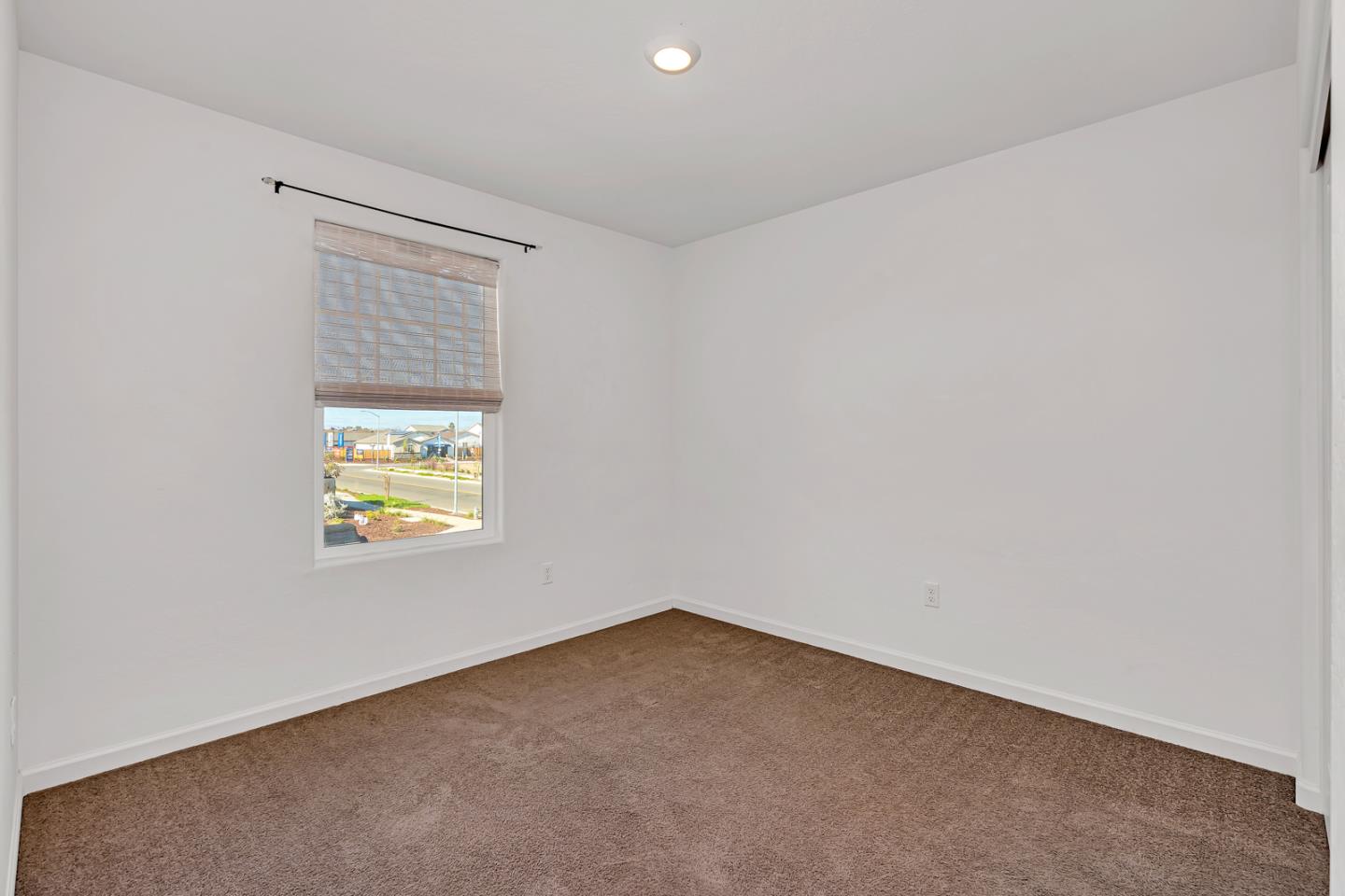 Detail Gallery Image 21 of 30 For 408 Rice Way, Los Banos,  CA 93635 - 3 Beds | 2/1 Baths