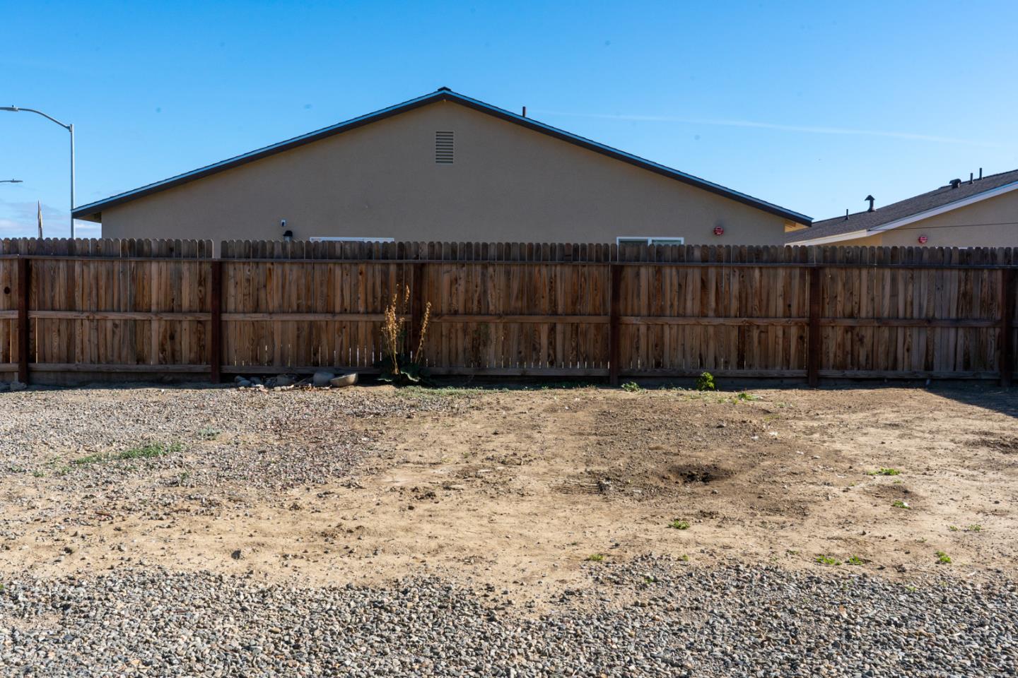Detail Gallery Image 26 of 30 For 408 Rice Way, Los Banos,  CA 93635 - 3 Beds | 2/1 Baths