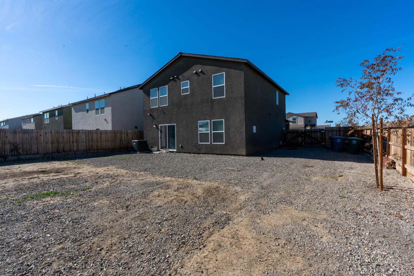 Detail Gallery Image 29 of 30 For 408 Rice Way, Los Banos,  CA 93635 - 3 Beds | 2/1 Baths