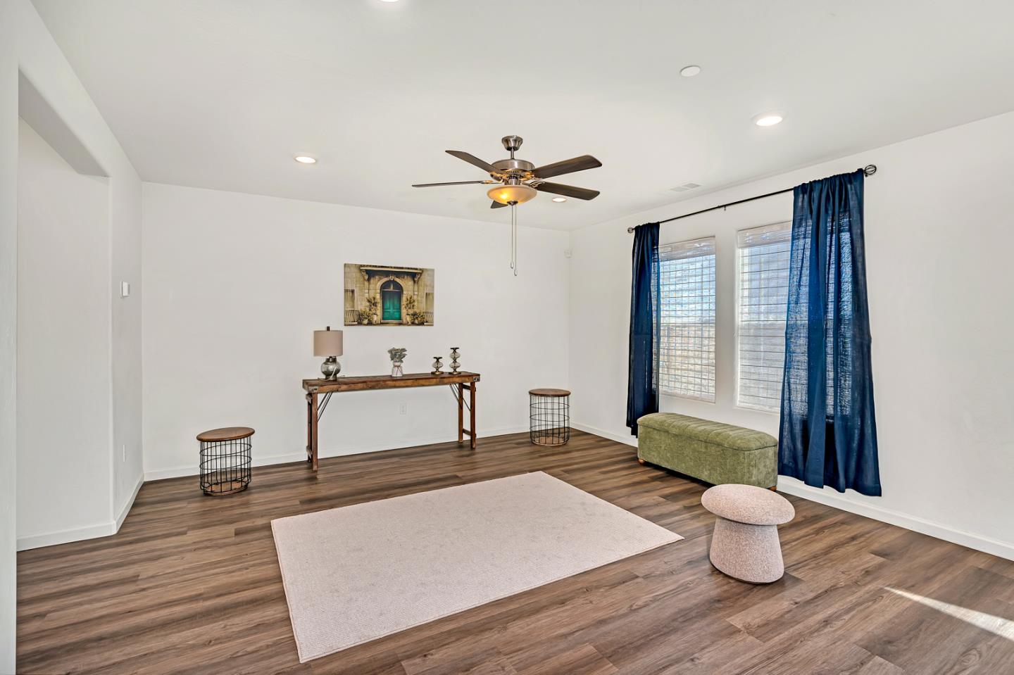 Detail Gallery Image 6 of 30 For 408 Rice Way, Los Banos,  CA 93635 - 3 Beds | 2/1 Baths