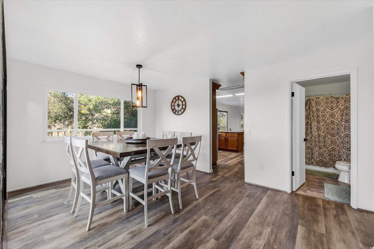 Detail Gallery Image 17 of 70 For 266 San Benancio Canyon Rd, Salinas,  CA 93908 - 6 Beds | 4 Baths