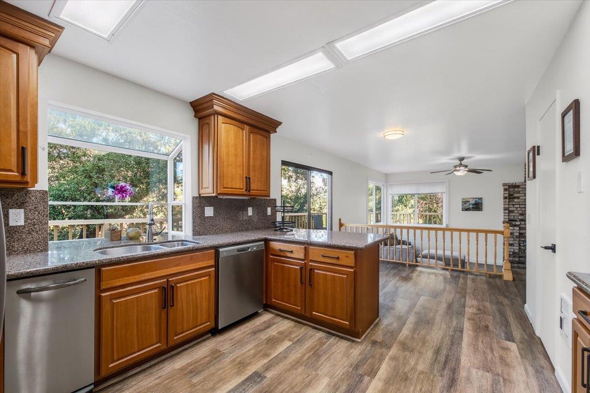 Detail Gallery Image 19 of 70 For 266 San Benancio Canyon Rd, Salinas,  CA 93908 - 6 Beds | 4 Baths