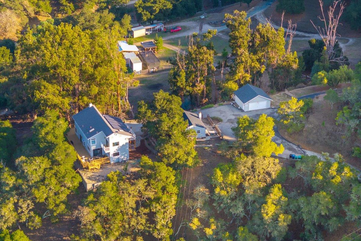 Detail Gallery Image 2 of 70 For 266 San Benancio Canyon Rd, Salinas,  CA 93908 - 6 Beds | 4 Baths