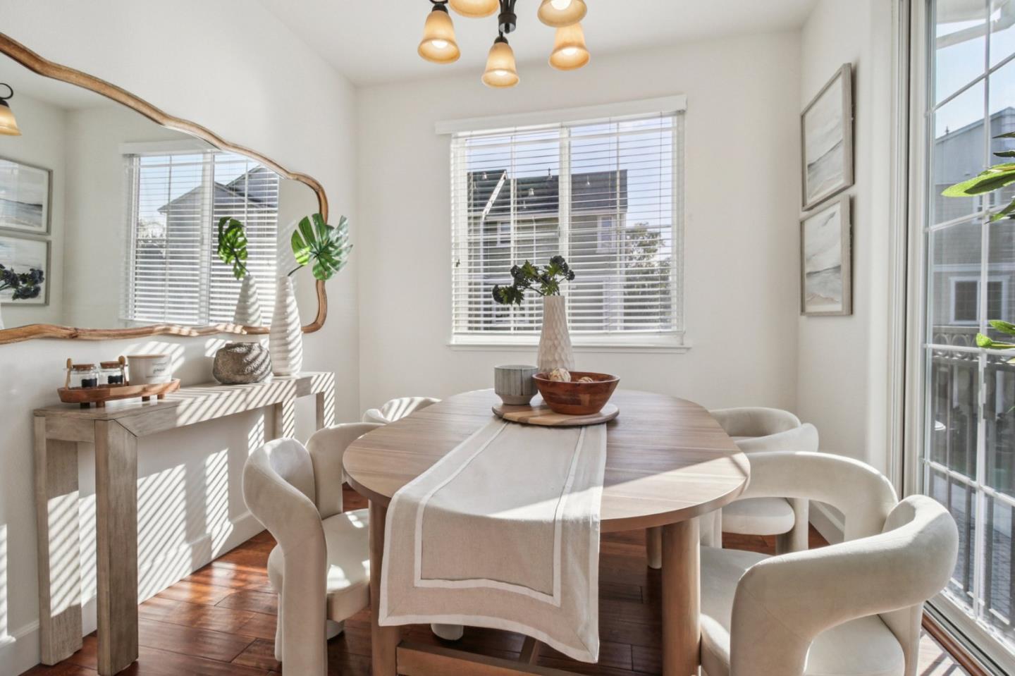 Detail Gallery Image 11 of 49 For 10837 N Stelling Rd, Cupertino,  CA 95014 - 4 Beds | 2/1 Baths