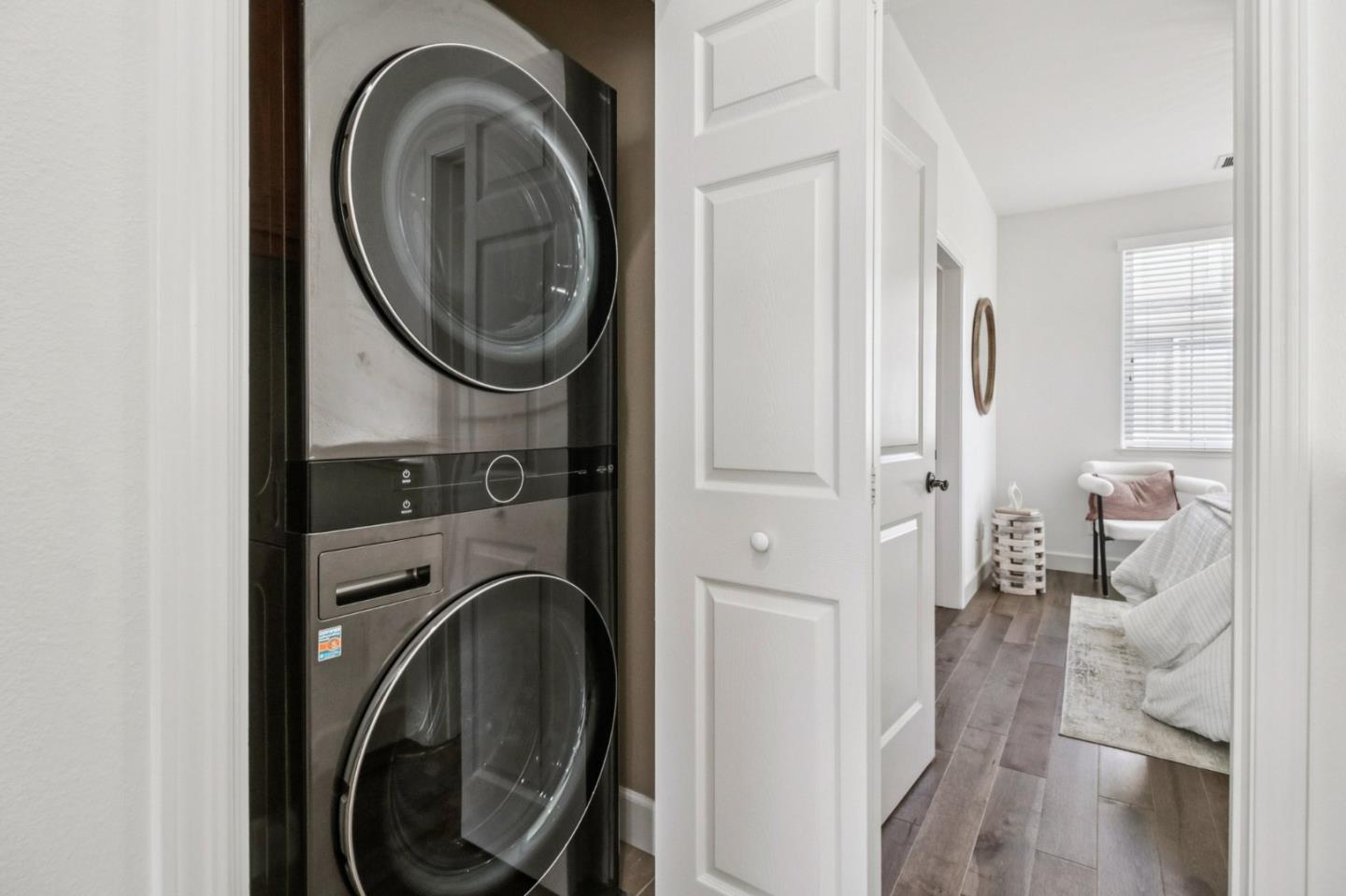 Detail Gallery Image 25 of 49 For 10837 N Stelling Rd, Cupertino,  CA 95014 - 4 Beds | 2/1 Baths