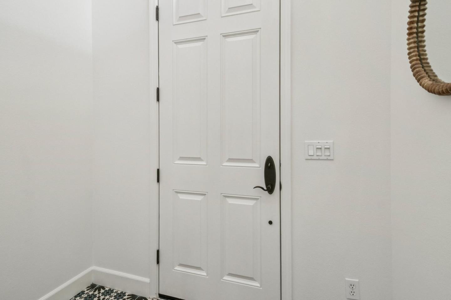 Detail Gallery Image 27 of 49 For 10837 N Stelling Rd, Cupertino,  CA 95014 - 4 Beds | 2/1 Baths