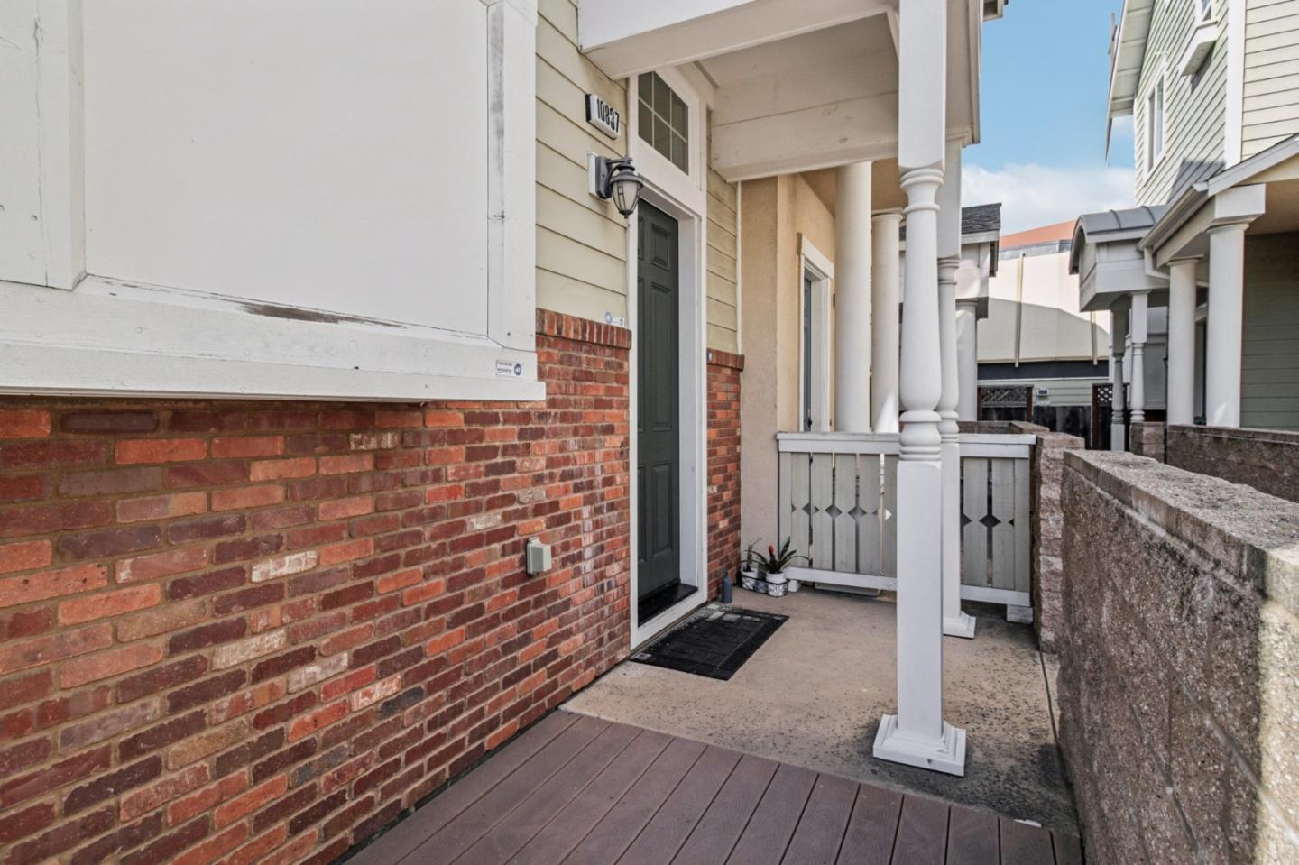 Detail Gallery Image 29 of 49 For 10837 N Stelling Rd, Cupertino,  CA 95014 - 4 Beds | 2/1 Baths