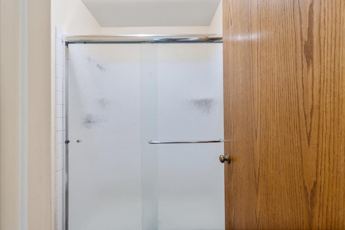 Detail Gallery Image 18 of 25 For 729 Helen Dr, Hollister,  CA 95023 - 2 Beds | 2/1 Baths