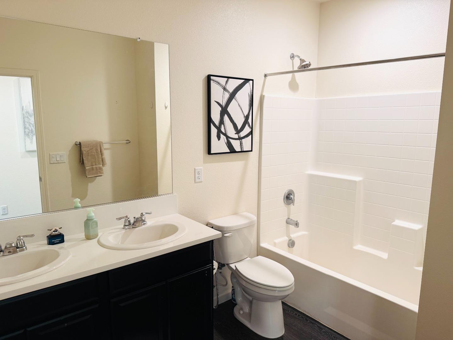 Detail Gallery Image 12 of 15 For 4528 Benton St, Antioch,  CA 94531 - 4 Beds | 2/1 Baths