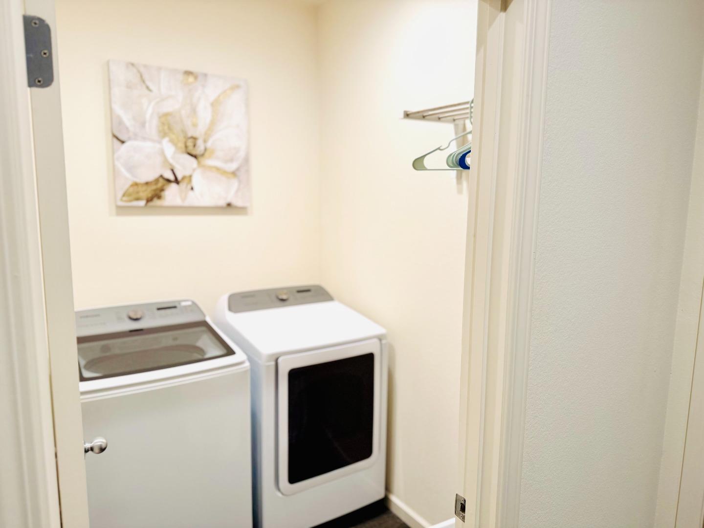 Detail Gallery Image 13 of 15 For 4528 Benton St, Antioch,  CA 94531 - 4 Beds | 2/1 Baths