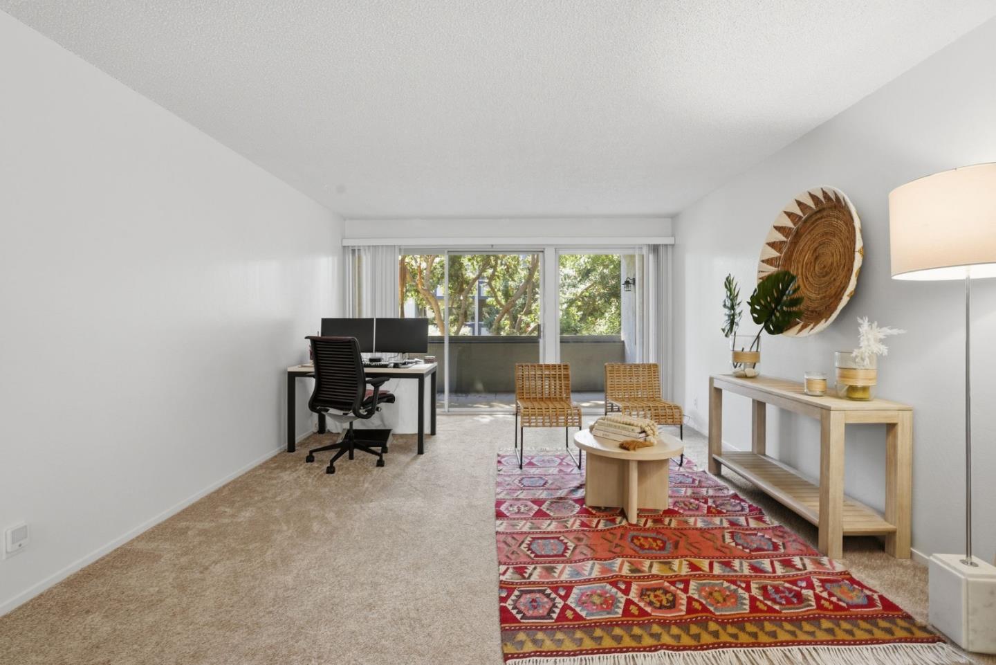 Detail Gallery Image 3 of 49 For 955 Shorepoint Ct #200,  Alameda,  CA 94501 - 1 Beds | 1 Baths
