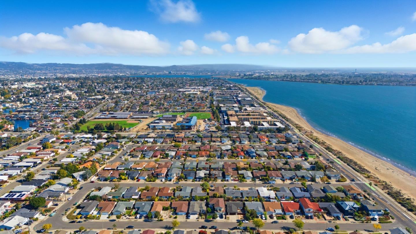 Detail Gallery Image 45 of 49 For 955 Shorepoint Ct #200,  Alameda,  CA 94501 - 1 Beds | 1 Baths