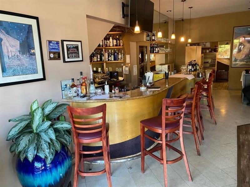 Detail Gallery Image 2 of 11 For 1075/1077 El Camino Real, Menlo Park,  CA 94025 - – Beds | – Baths