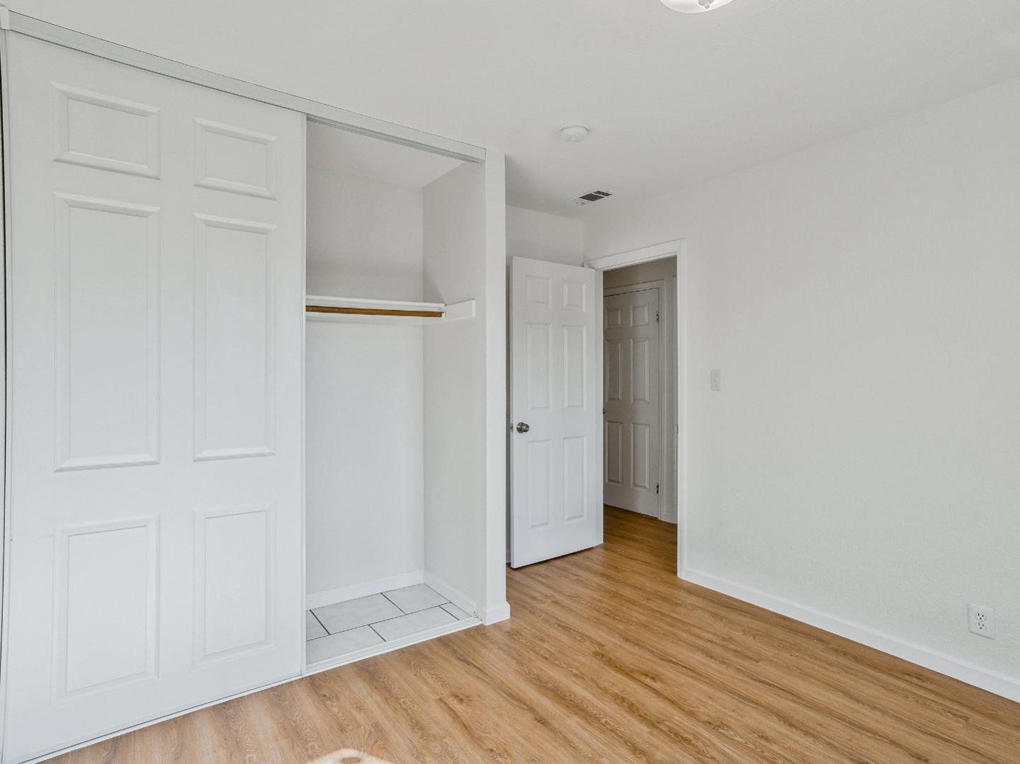 Detail Gallery Image 21 of 33 For 726 Milestone Dr, Lathrop,  CA 95330 - 3 Beds | 2 Baths