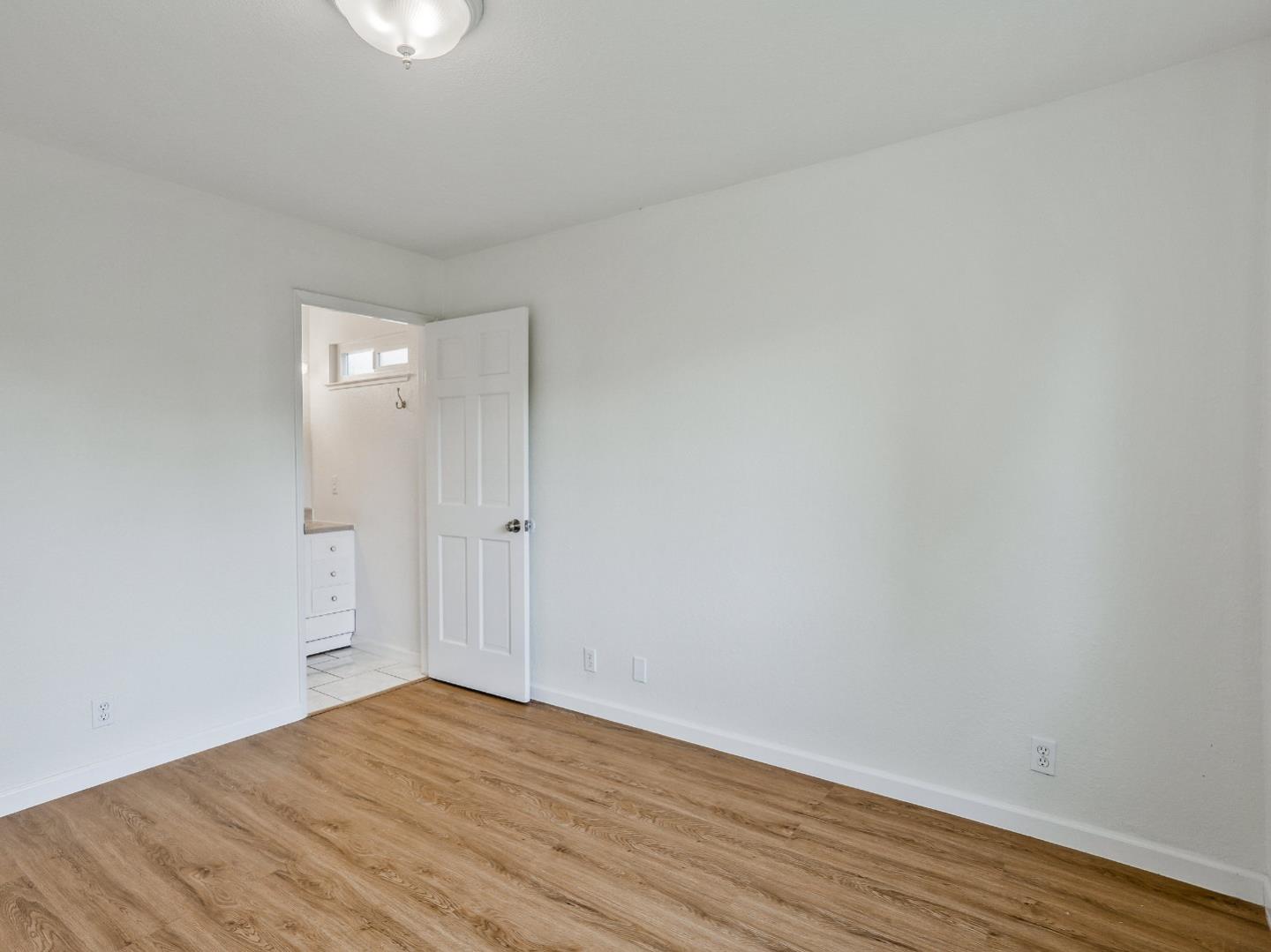 Detail Gallery Image 29 of 33 For 726 Milestone Dr, Lathrop,  CA 95330 - 3 Beds | 2 Baths