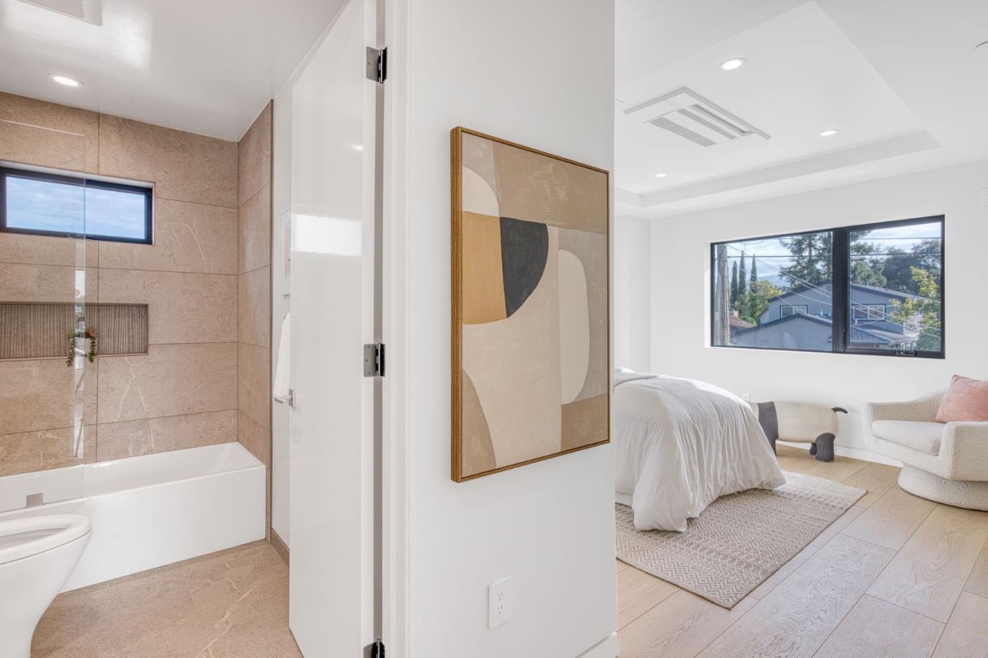 Detail Gallery Image 28 of 43 For 545 Georgia Ave, Palo Alto,  CA 94306 - 5 Beds | 5/1 Baths