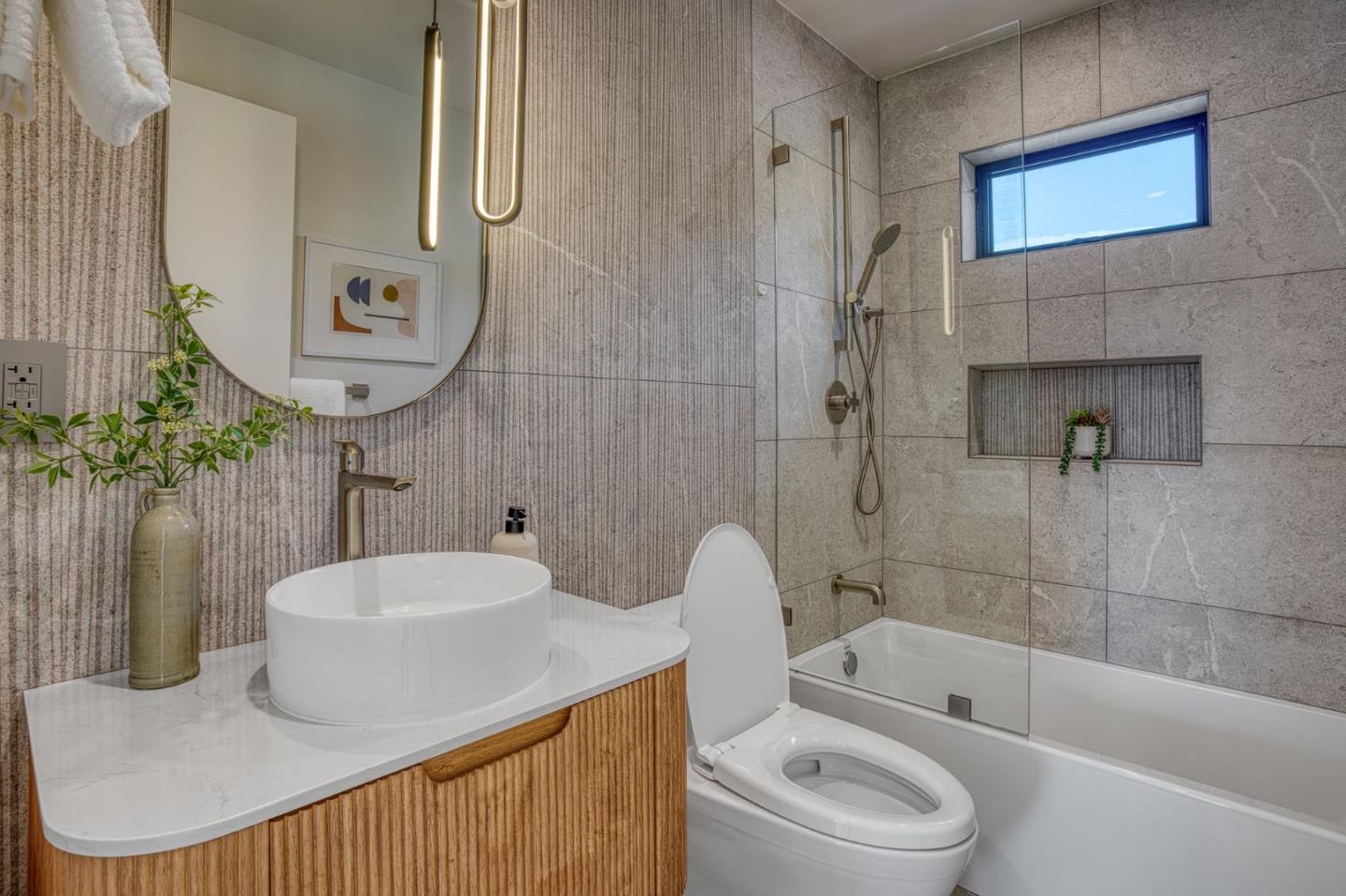 Detail Gallery Image 30 of 43 For 545 Georgia Ave, Palo Alto,  CA 94306 - 5 Beds | 5/1 Baths