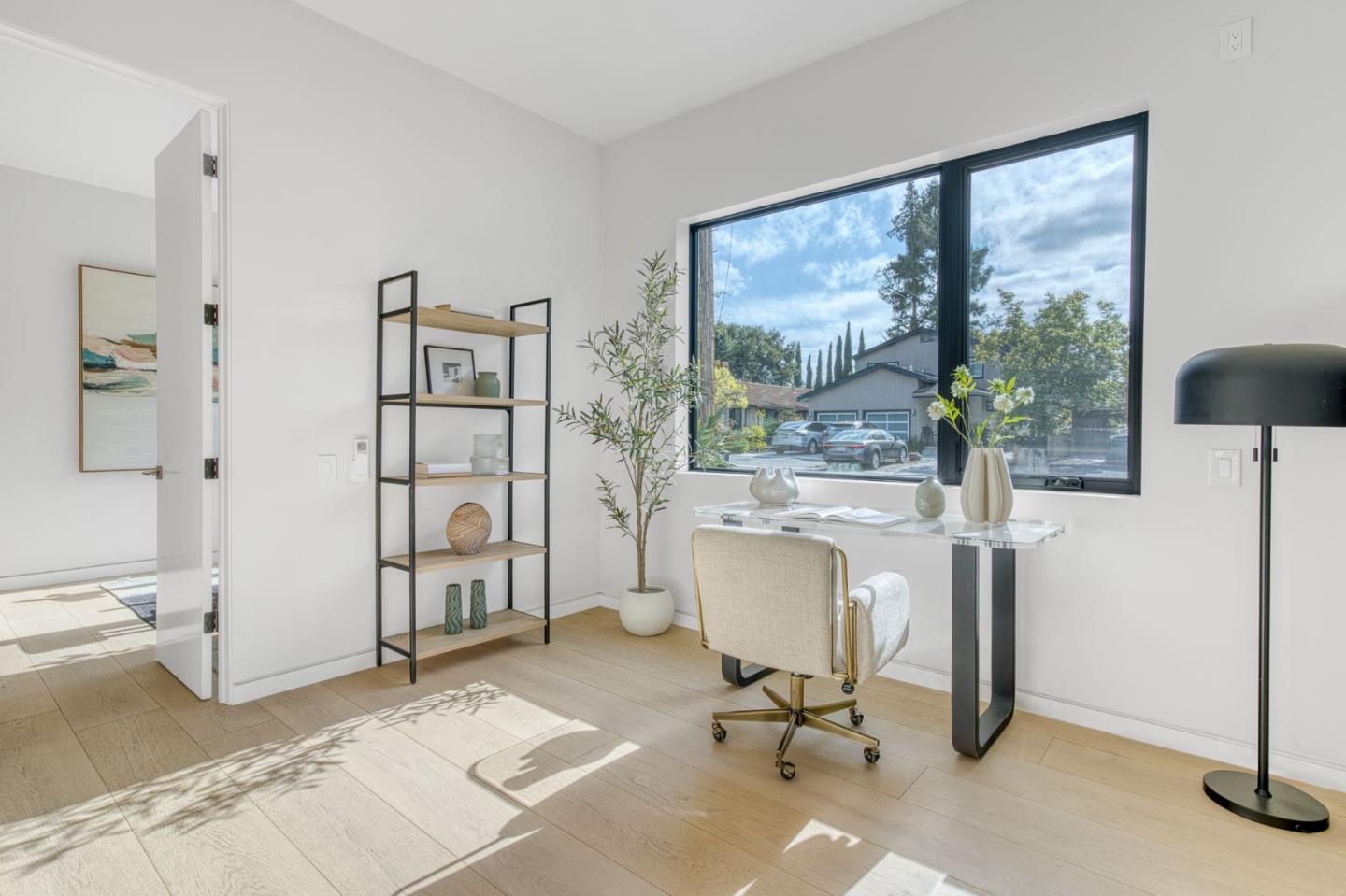 Detail Gallery Image 35 of 43 For 545 Georgia Ave, Palo Alto,  CA 94306 - 5 Beds | 5/1 Baths