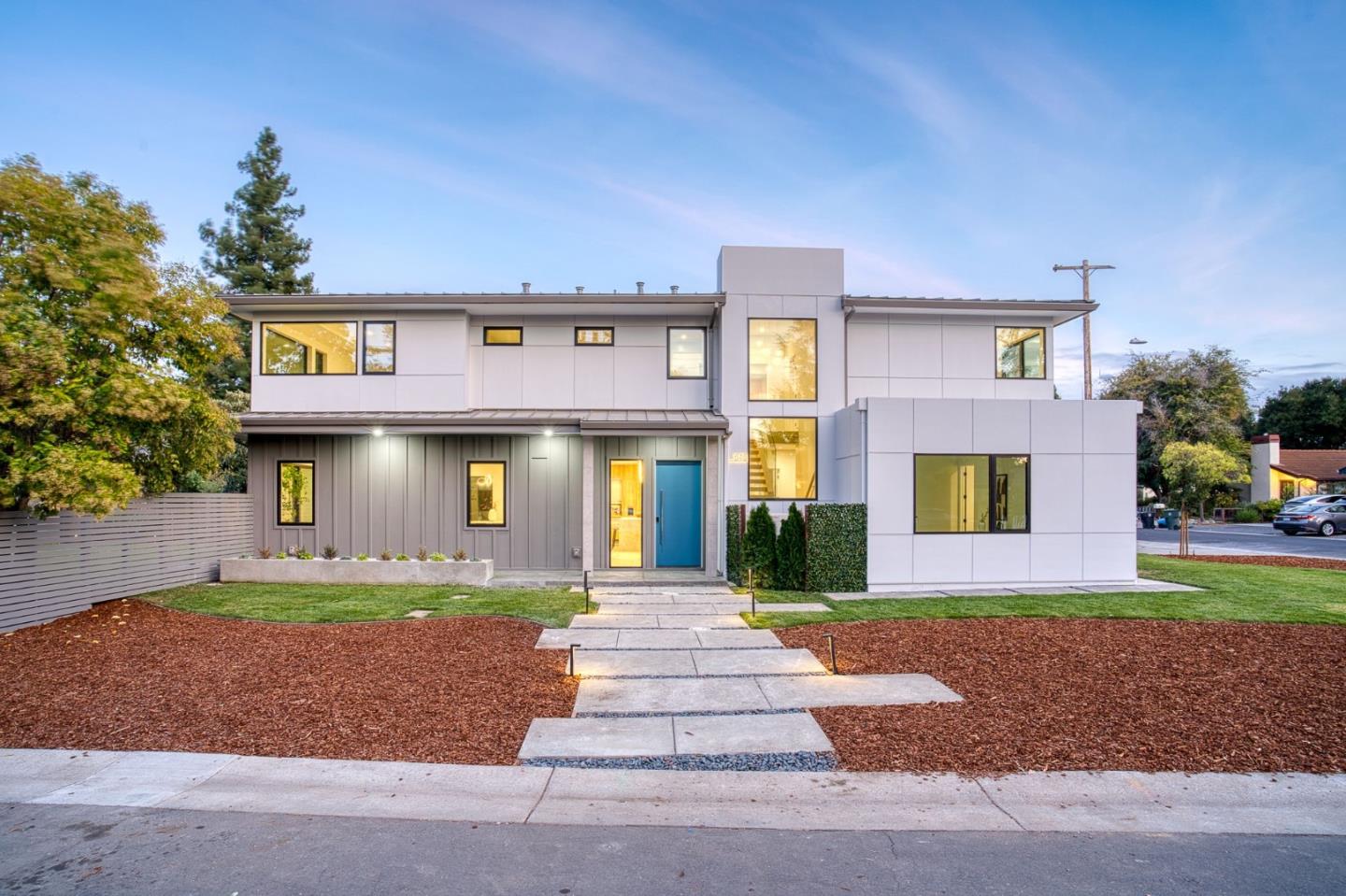 Detail Gallery Image 40 of 43 For 545 Georgia Ave, Palo Alto,  CA 94306 - 5 Beds | 5/1 Baths