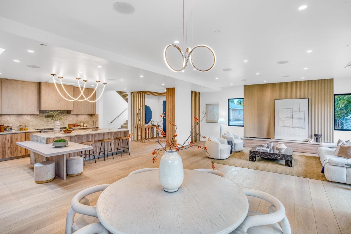 Detail Gallery Image 7 of 43 For 545 Georgia Ave, Palo Alto,  CA 94306 - 5 Beds | 5/1 Baths