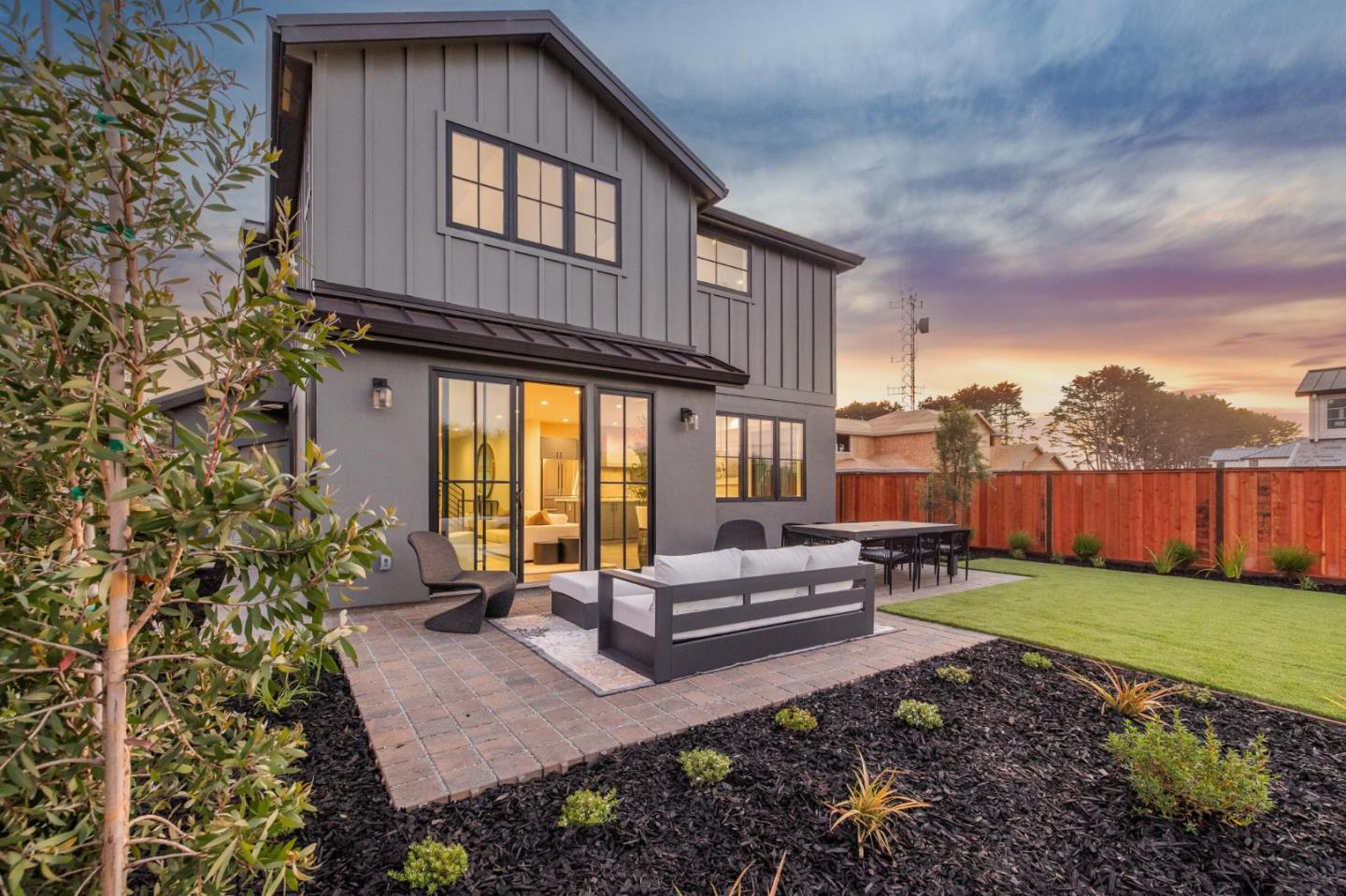 Detail Gallery Image 51 of 51 For 587 Creekside Ct, Half Moon Bay,  CA 94019 - 4 Beds | 3/1 Baths