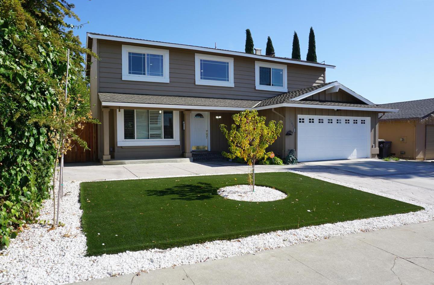 Detail Gallery Image 2 of 35 For 3342 San Saba Dr, San Jose,  CA 95148 - 4 Beds | 2/1 Baths