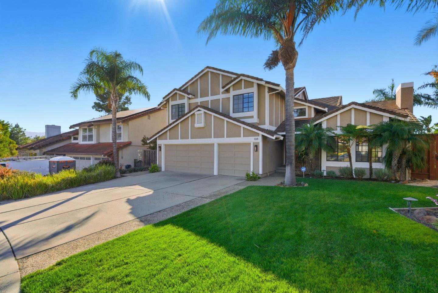 Detail Gallery Image 2 of 49 For 108 Mesa Verde Way, San Carlos,  CA 94070 - 5 Beds | 3 Baths