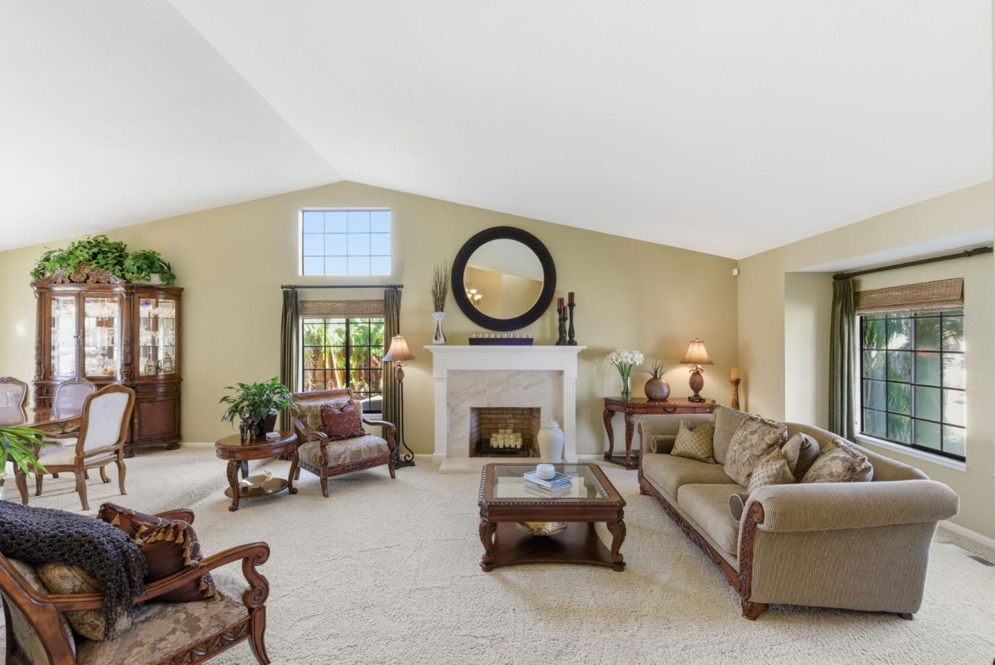 Detail Gallery Image 6 of 49 For 108 Mesa Verde Way, San Carlos,  CA 94070 - 5 Beds | 3 Baths