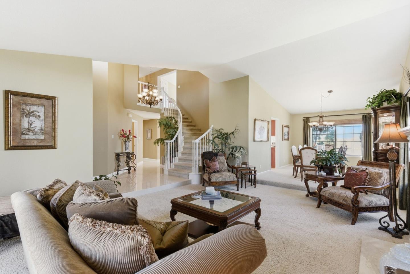 Detail Gallery Image 7 of 49 For 108 Mesa Verde Way, San Carlos,  CA 94070 - 5 Beds | 3 Baths