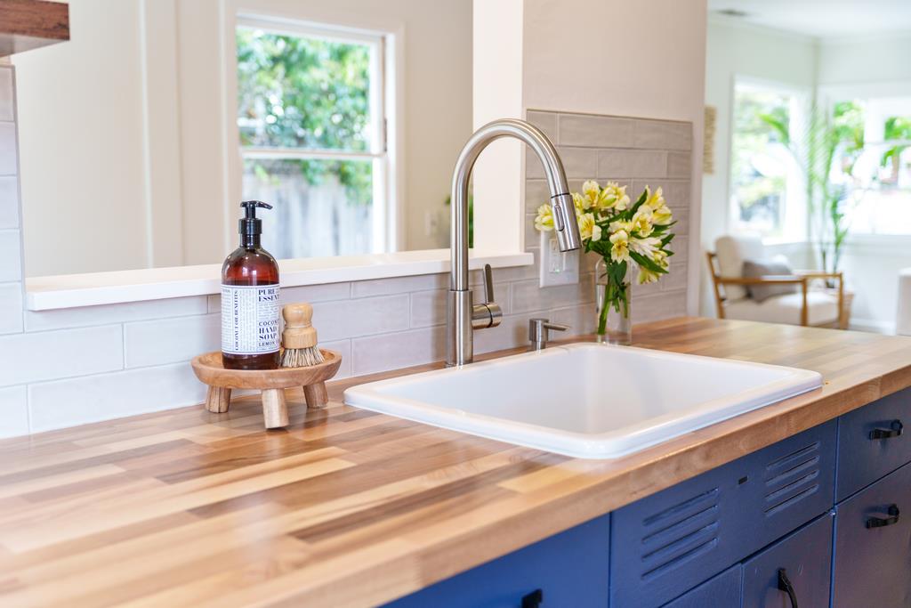 Detail Gallery Image 14 of 32 For 130 Darwin St, Santa Cruz,  CA 95062 - 2 Beds | 1 Baths