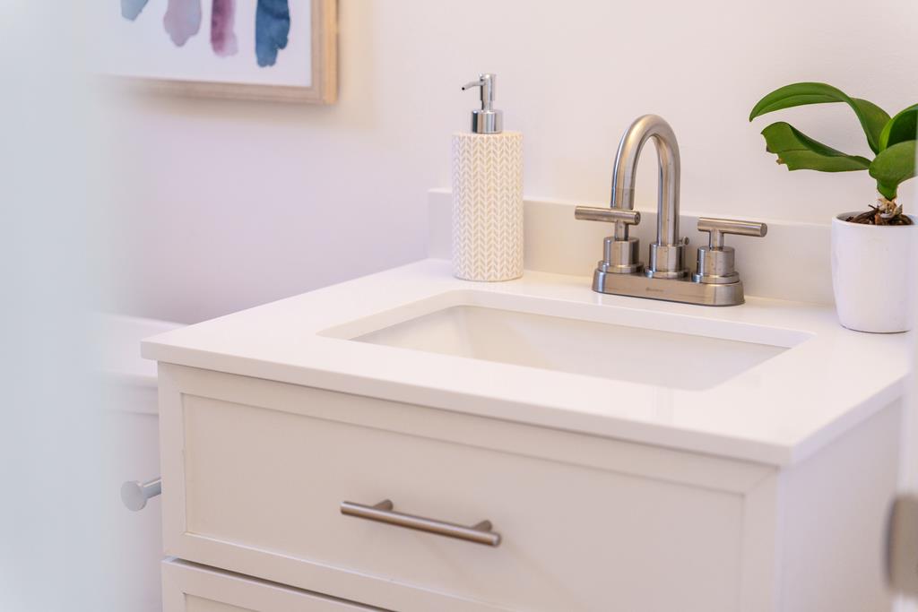 Detail Gallery Image 22 of 32 For 130 Darwin St, Santa Cruz,  CA 95062 - 2 Beds | 1 Baths