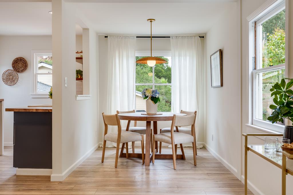 Detail Gallery Image 6 of 32 For 130 Darwin St, Santa Cruz,  CA 95062 - 2 Beds | 1 Baths