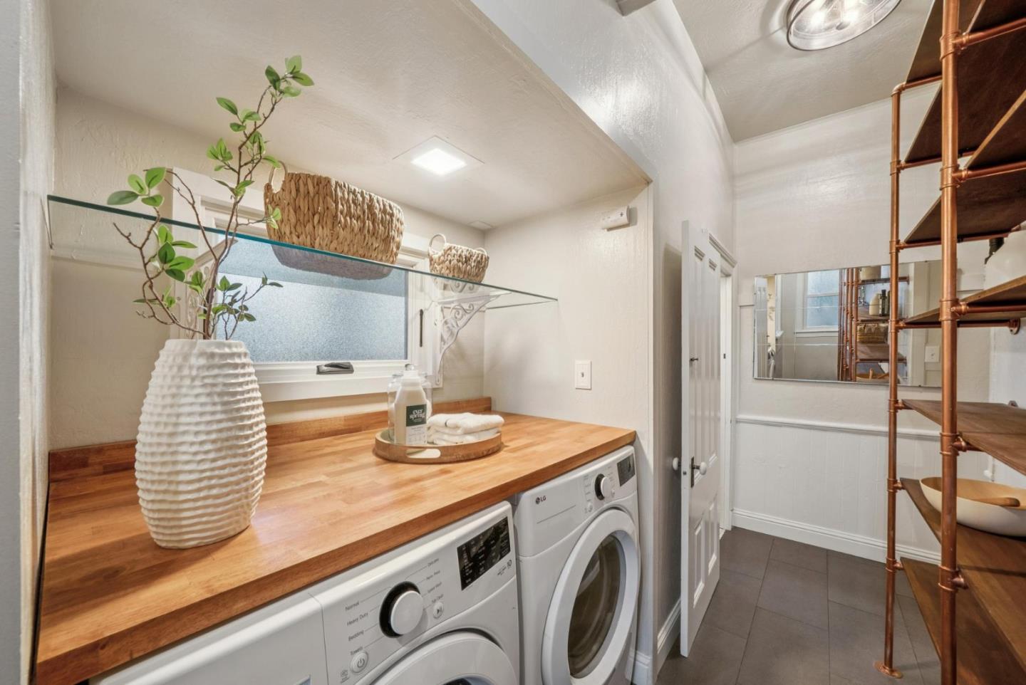 Detail Gallery Image 32 of 104 For 1197 Willow St, San Jose,  CA 95125 - 4 Beds | 1/1 Baths