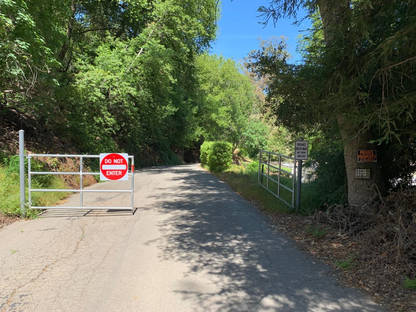 Detail Gallery Image 2 of 10 For 20406 Harvey Way, Los Gatos,  CA 95033 - – Beds | – Baths