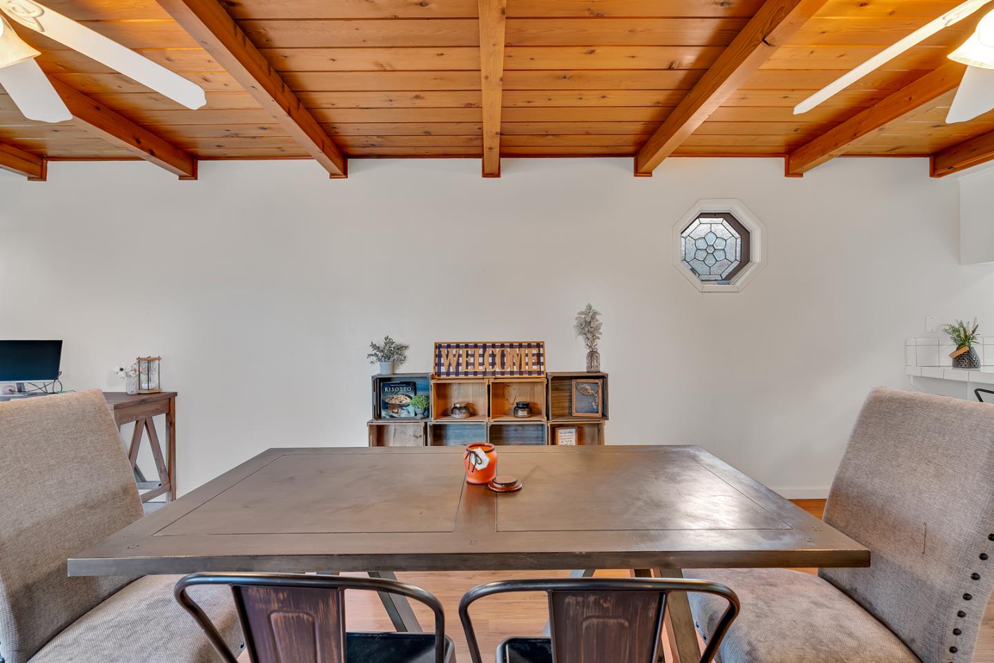 Detail Gallery Image 11 of 46 For 1062 Madison Ave, Los Banos,  CA 93635 - 4 Beds | 2 Baths