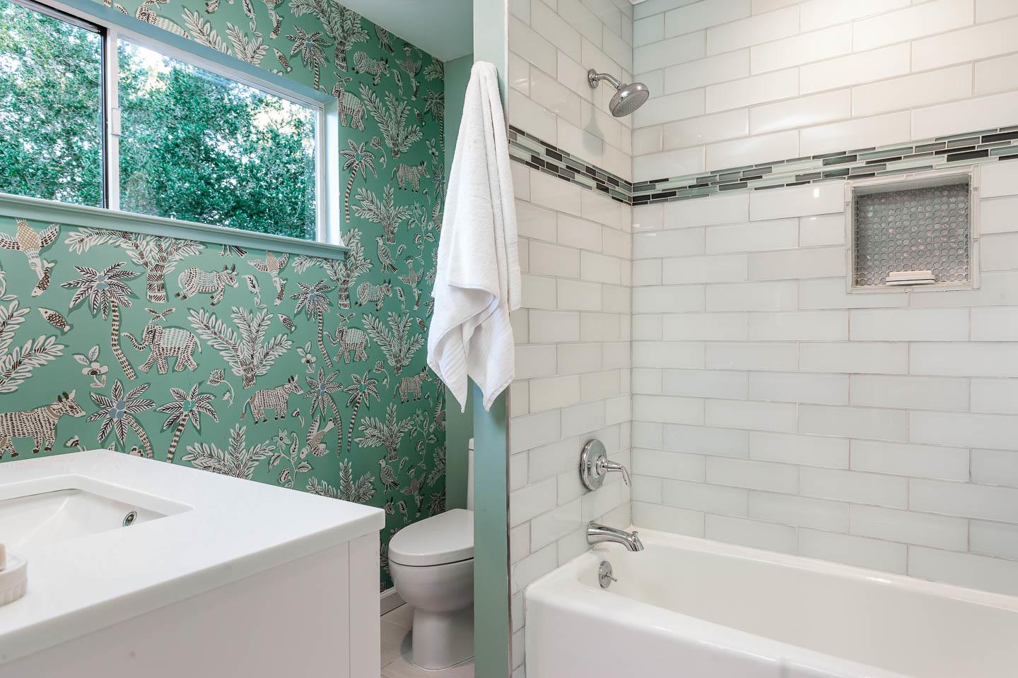 Detail Gallery Image 11 of 17 For 1230 Sharon Park Dr #55,  Menlo Park,  CA 94025 - 2 Beds | 2 Baths