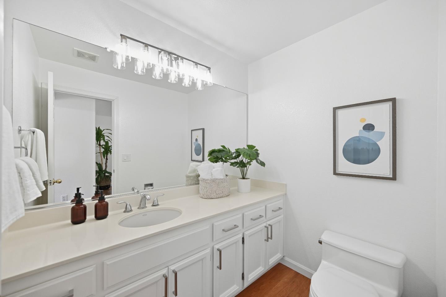 Detail Gallery Image 19 of 62 For 6004 Pisa Ter #119,  Fremont,  CA 94555 - 3 Beds | 2/1 Baths
