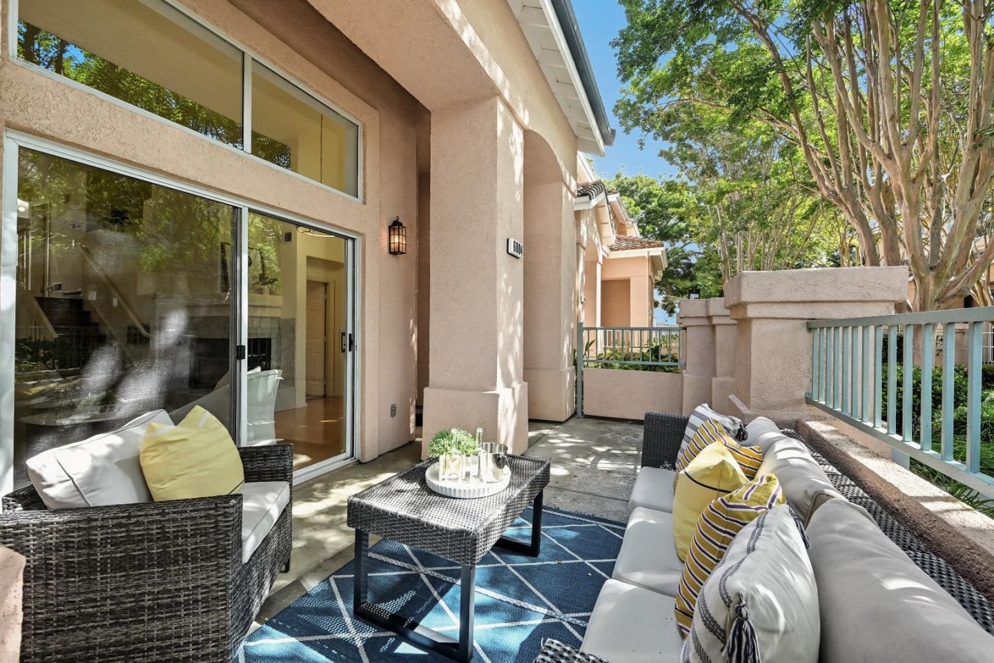 Detail Gallery Image 7 of 62 For 6004 Pisa Ter #119,  Fremont,  CA 94555 - 3 Beds | 2/1 Baths