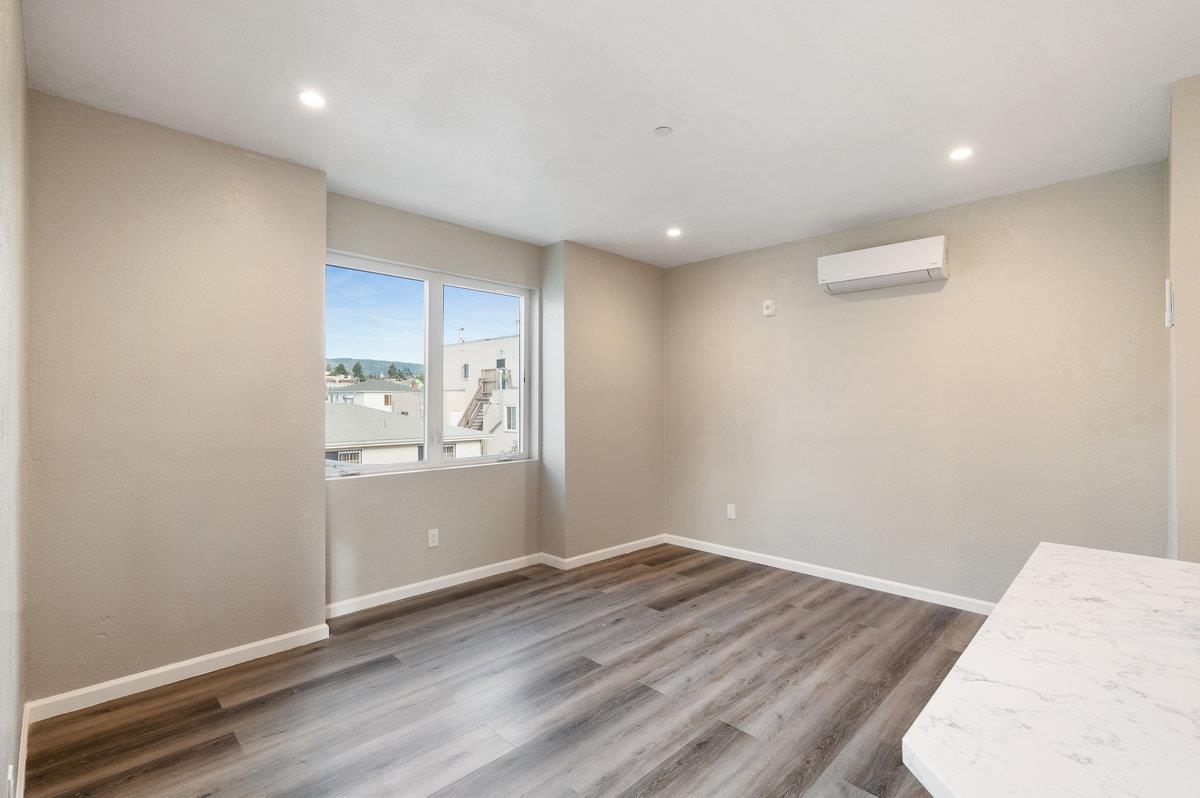 Detail Gallery Image 31 of 50 For 1430 8th Ave, Oakland,  CA 94606 - – Beds | – Baths