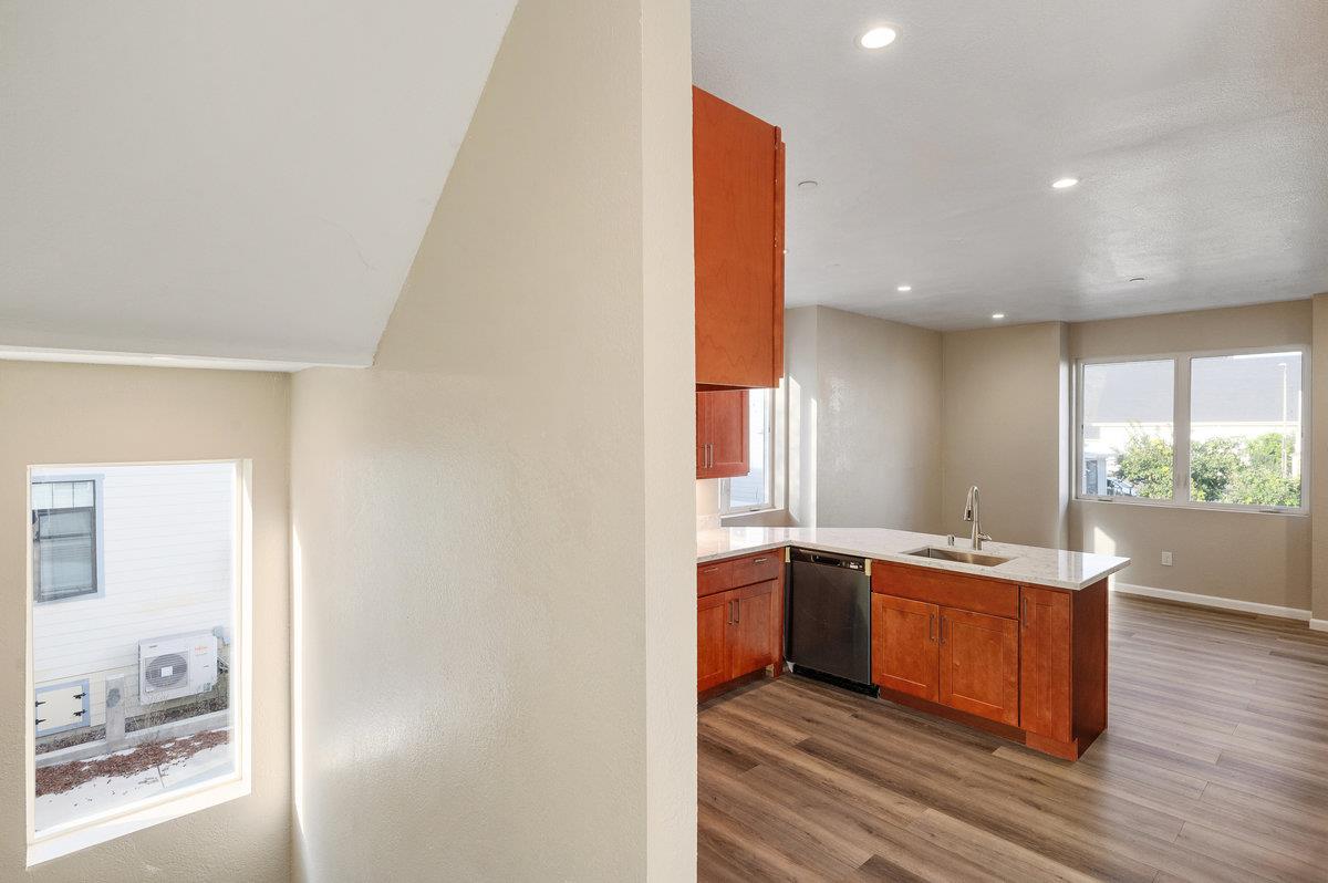 Detail Gallery Image 37 of 50 For 1430 8th Ave, Oakland,  CA 94606 - – Beds | – Baths