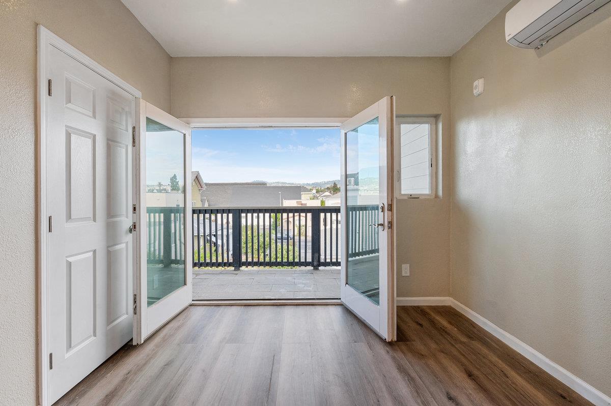 Detail Gallery Image 41 of 50 For 1430 8th Ave, Oakland,  CA 94606 - – Beds | – Baths