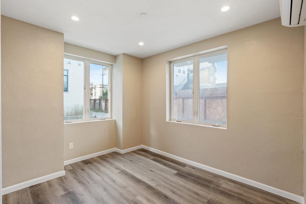 Detail Gallery Image 46 of 50 For 1430 8th Ave, Oakland,  CA 94606 - – Beds | – Baths